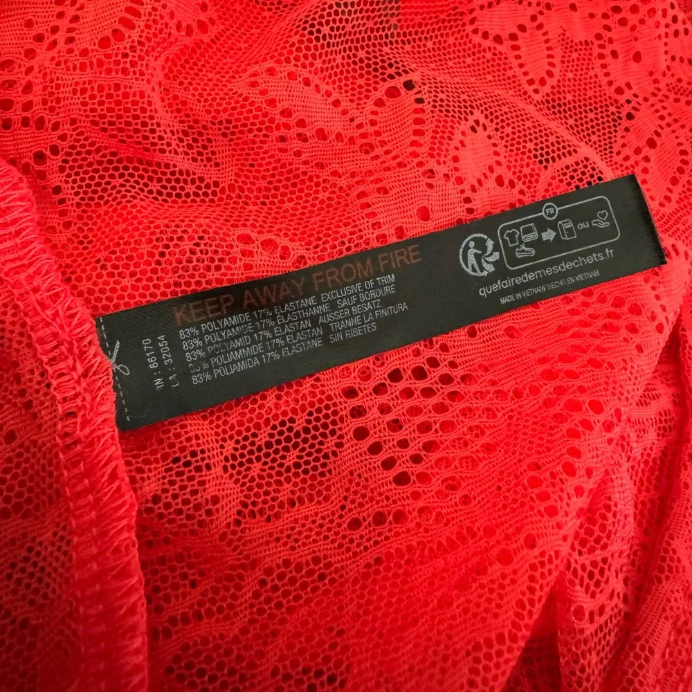 Anthropologie Harlowe Red Lace Bodysuit Deep Vee Thong Long Sleeve XL - Picture 7 of 7